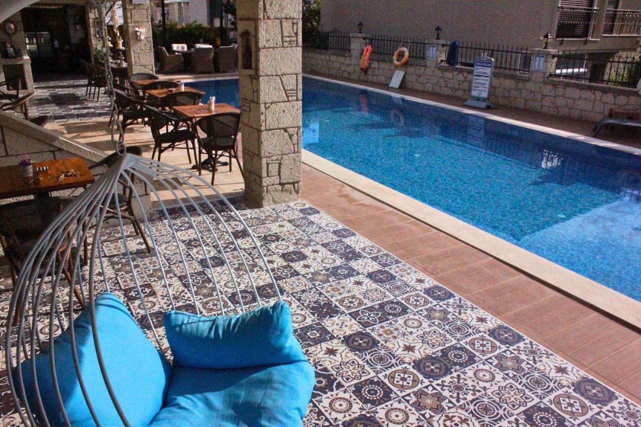 Fizzio Alacati Hotel Exterior foto